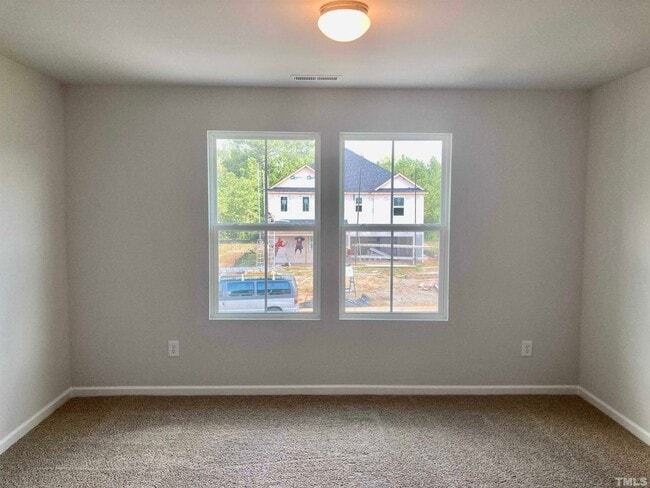 Building Photo - 168 Maple Tree Ln