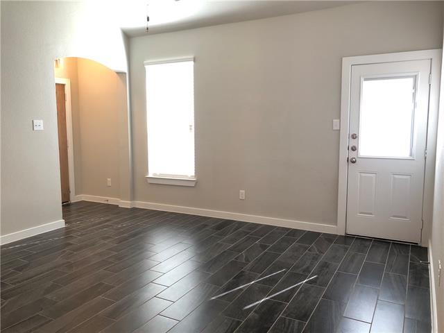 Foto del edificio - 927 Skyview Dr