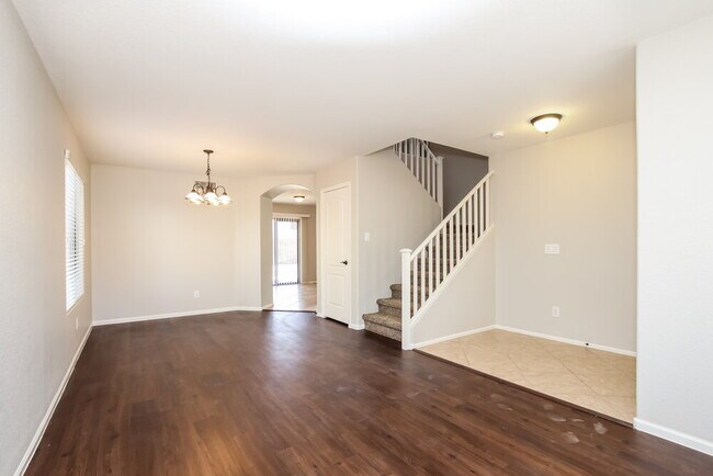 Building Photo - 2501 W Oberlin Way