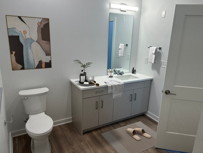 Building Photo - Riverstone Apartments