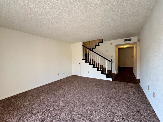 Foto del edificio - Townhome