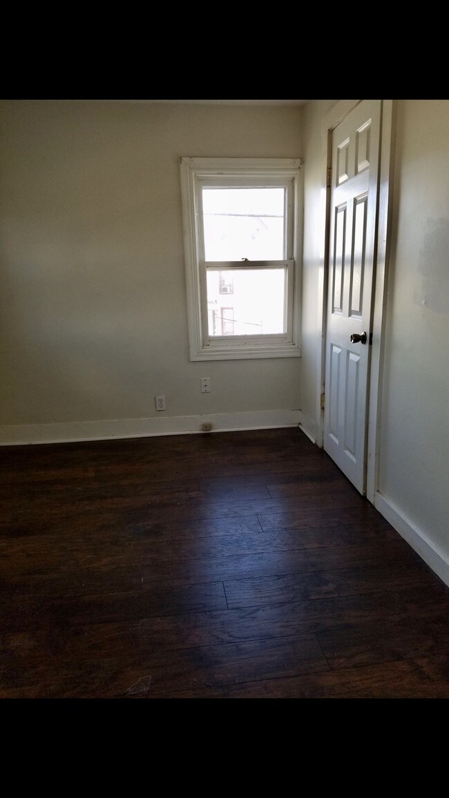 Foto del edificio - 431 N 2nd St