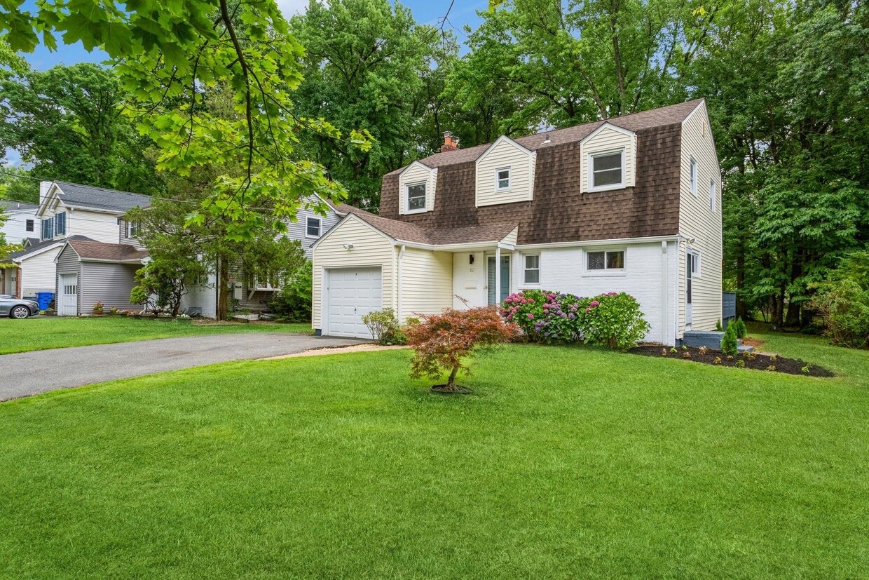 Photo - 62 Buff Rd (Tenafly, NJ)