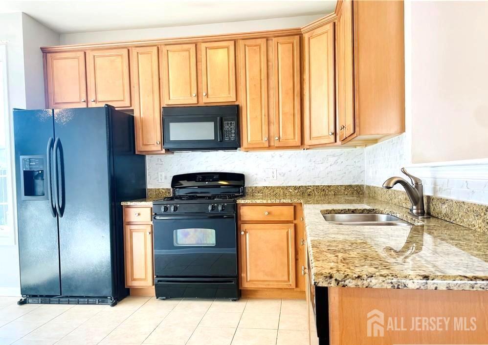 Primary Photo - 2336 Edward Stec Blvd