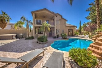 Building Photo - 249 Timber Hollow St