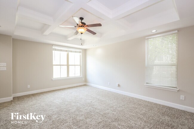 Building Photo - 6902 Alsbrook Dr