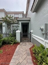 Building Photo - 14732 Sutherland Ave