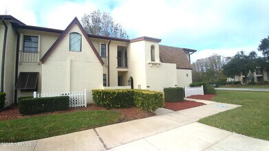 Building Photo - 600 Domenico Cir