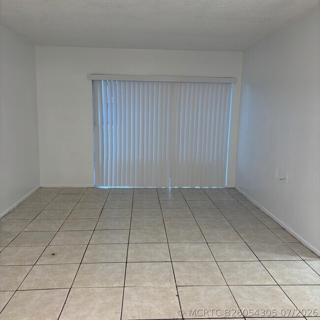 Building Photo - 1151 Lake Terry Dr