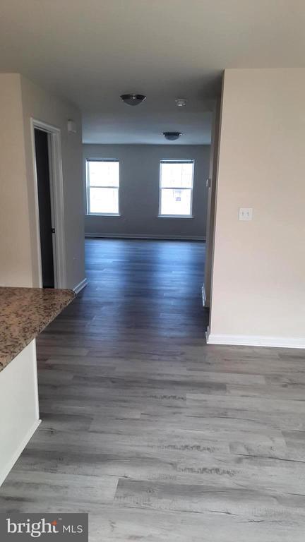 Foto del edificio - 1029 Admiral's Quay Dr