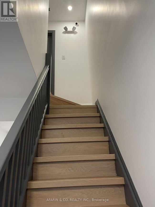 Photo du bâtiment - 79-79 Cedarvale Ave