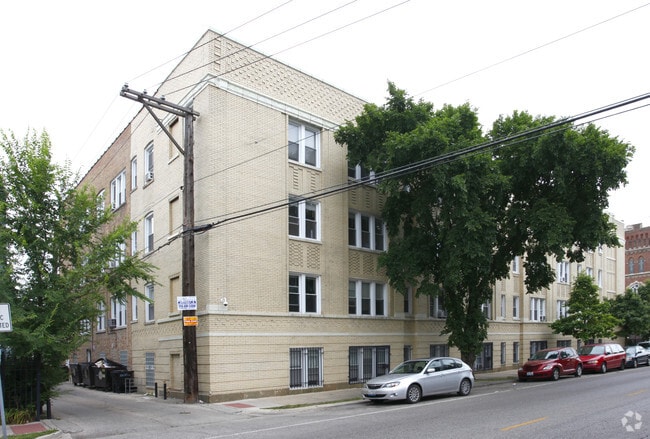 Building Photo - 2600 N Kimball Ave