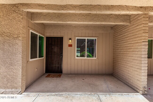 Foto del edificio - 4354 N 82nd St