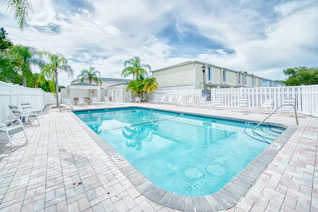 Building Photo - 11912 Cypress Hill Cir