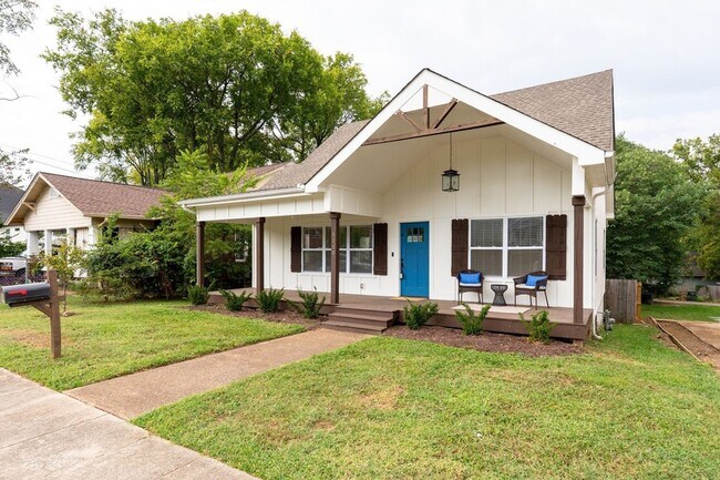 Building Photo - 1110 Stainback Ave