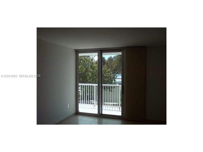 Foto del edificio - 150 SE 25th Rd