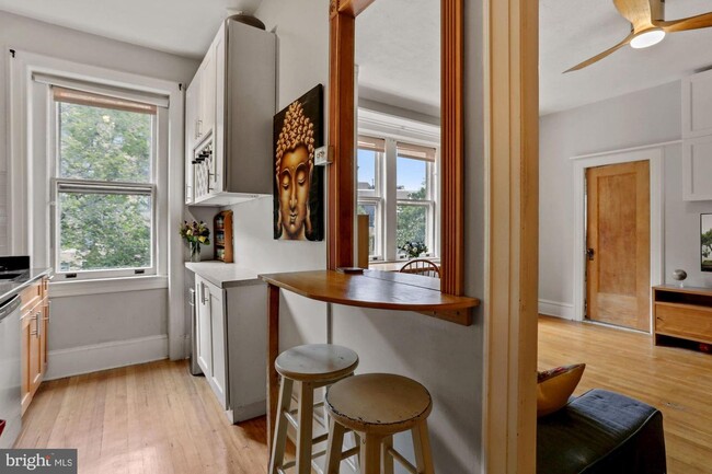 Building Photo - 1725 17th St NW