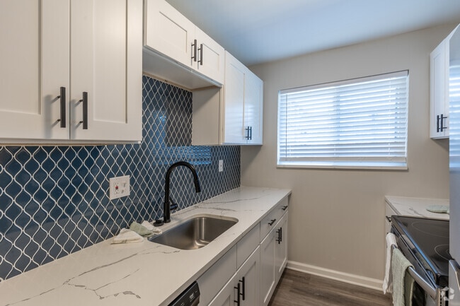 Interior Photo - The Park on 13 Apartments - Royal Oak, MI