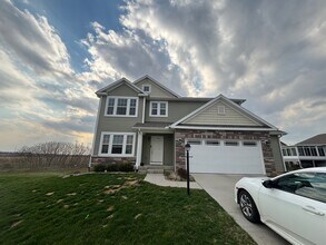 Building Photo - 4752 Concord Ridge Blvd