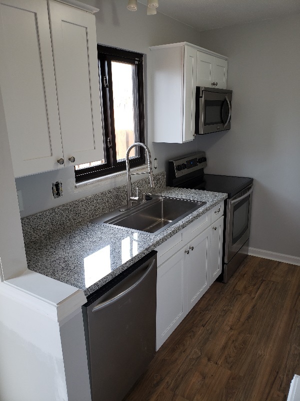 Building Photo - 2304 Gascony Dr