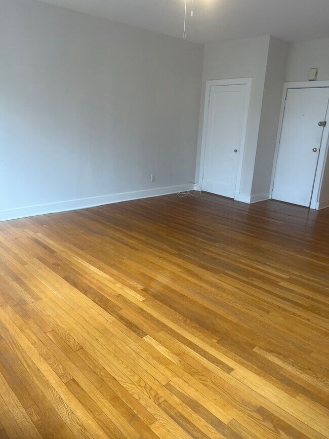 Foto del edificio - 1770 Columbia Road, NW