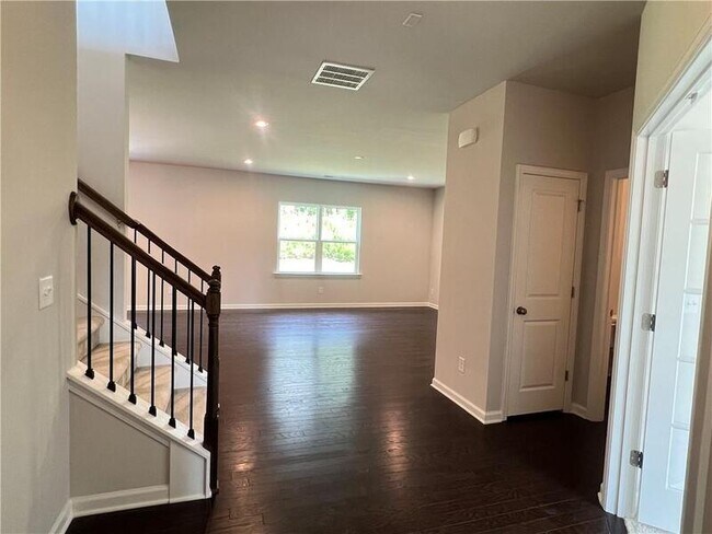 Foto del edificio - 5869 Wheeler Ridge Rd