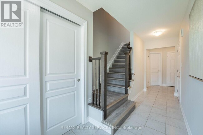 Building Photo - 7619 Green Vista Gate
