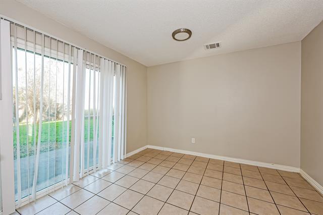 Foto del edificio - 309 Deacon Dr