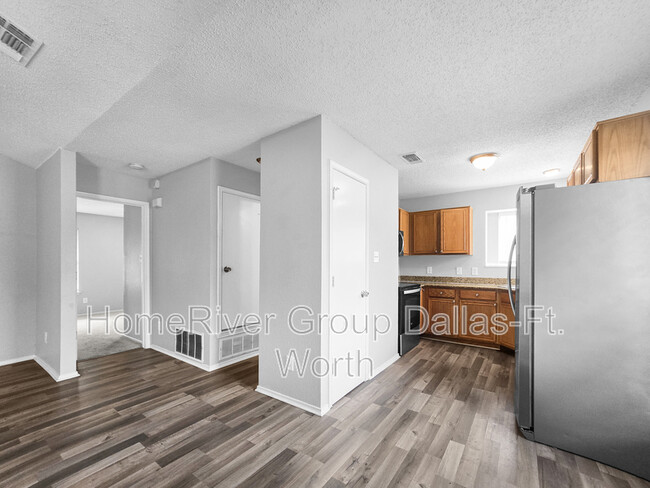 Building Photo - 9231 Crimnson Ct