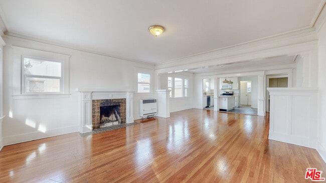 Foto del edificio - 1436 S Norton Ave