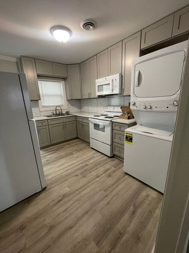 114 School St, Gloverville, SC 29828 House Rental in Gloverville, SC