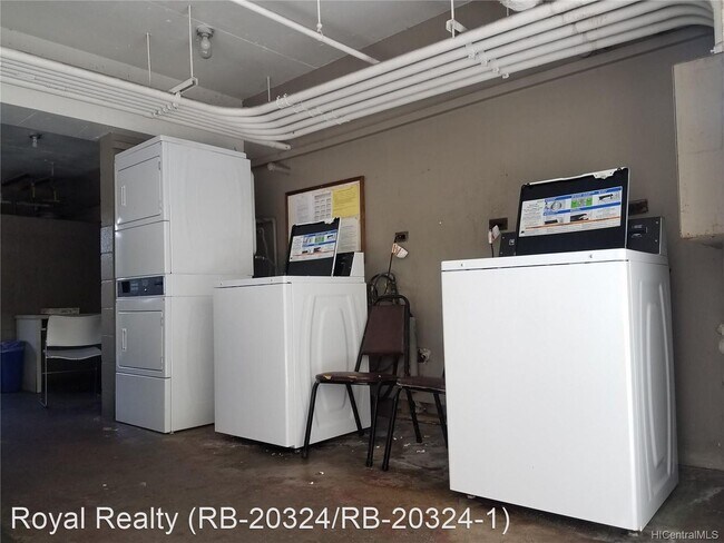 Foto del edificio - 2 br, 1 bath House - 747 Kinau St #DH25