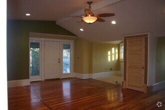 Building Photo - 6031 Deal Ave