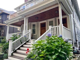 Building Photo - 31 Blakeslee St