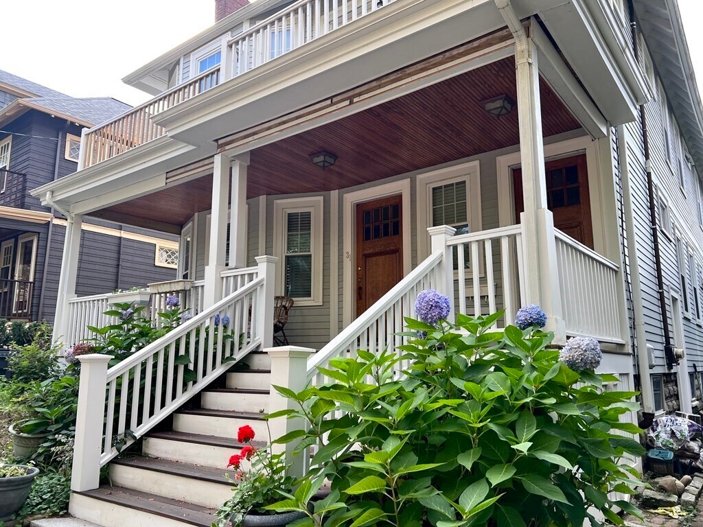Foto principal - 31 Blakeslee St