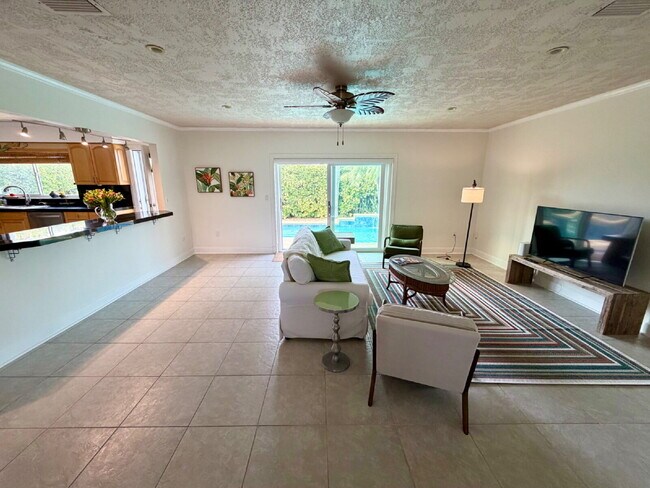 Foto del edificio - Gorgeous Pool Home in Satellite Beach!!