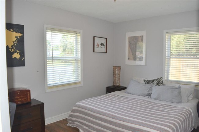 Foto del edificio - 3315 W Pearl Ave