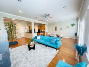 Building Photo - 5457 Fairdale Ln