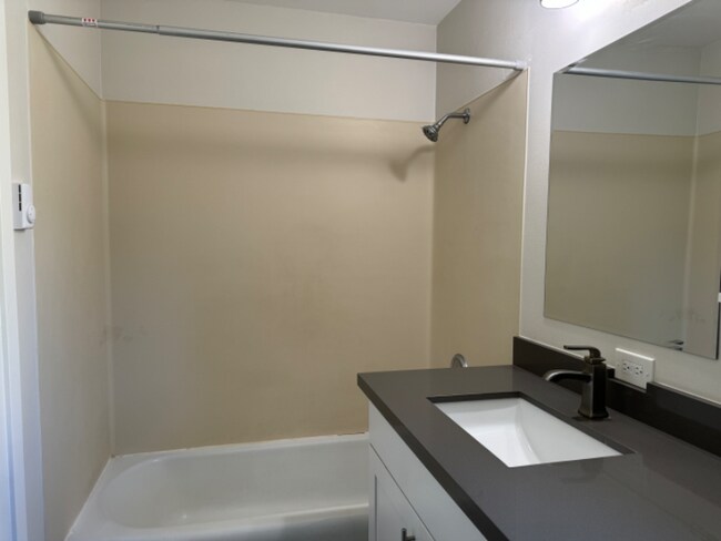 Foto del edificio - 2312 N 134th St