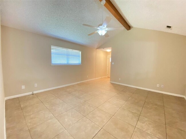 Building Photo - 25 Tradewinds Dr