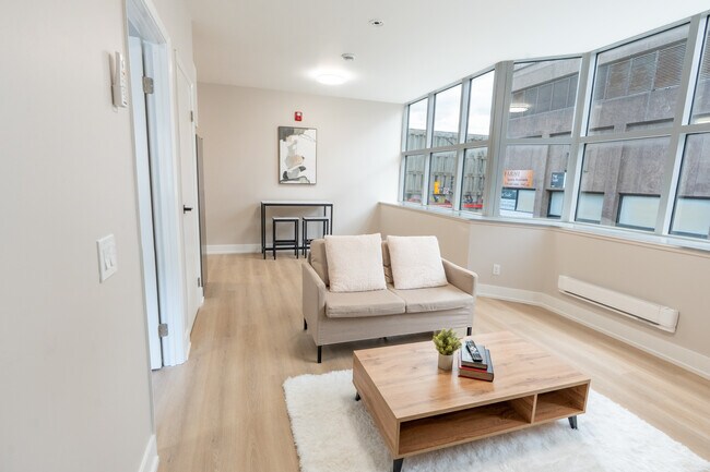 Photo du bâtiment - 376 Lofts - Modern Living in the Heart of ...