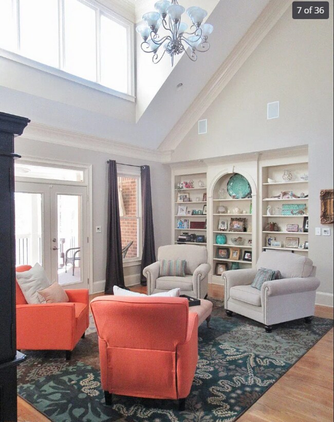 Foto del edificio - Huge, beautiful custom 4 bedroom house in Oconee!