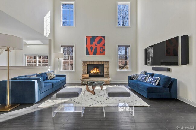 Foto del edificio - 11 Fraydun Ln