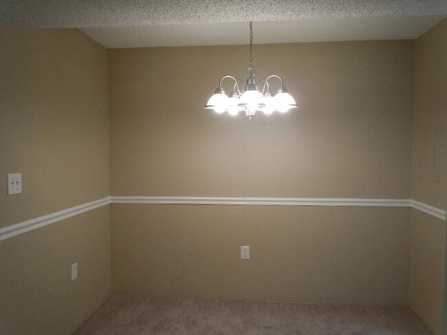 Foto del edificio - 2480 Cypress Pond Rd 906