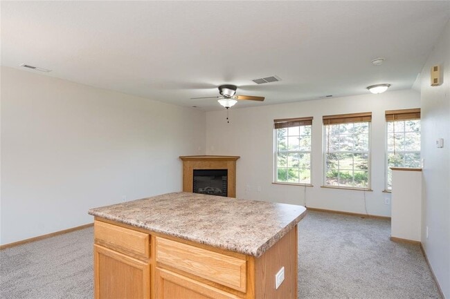Building Photo - 15229 Alpine Dr