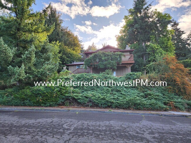 Foto del edificio - Beautiful 3 Bedroom Home in Southeast Eugene