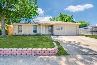 Building Photo - 6504 Kary Lynn Dr N