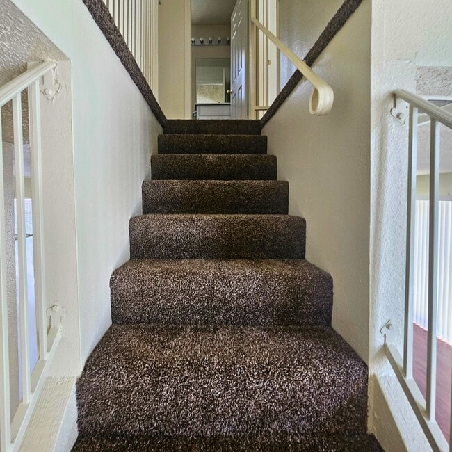 Foto del edificio - MOVE-IN READY 3BR/3BA SINGLE FAMILY HOME I...