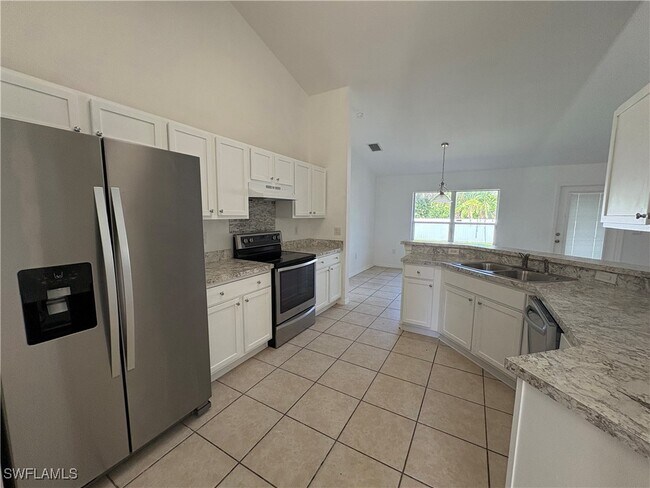Foto del edificio - 1207 SW 18th Ave