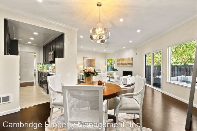 Foto del edificio - 2 br, 2 bath House - 919 Shoreline Drive